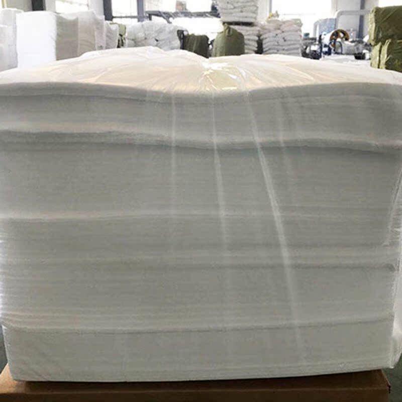 White Oil Absorbent Felt Pads