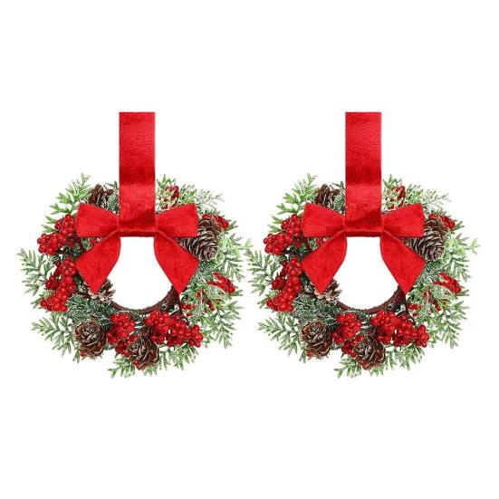 Mini vánoční věnec s červenou sametovou mašlí Dekorace na dvířka skříňky pro kuchyňské okno Selský dům Vchodové dveře Zeď Krb Bobulová girlanda
