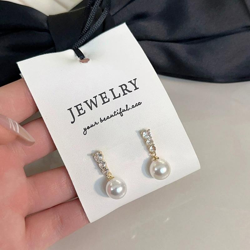 

Korean Dainty Imitation Pearl Drop Earrings For Women Daily Wear Chic Zircon Earrings Wedding Jewelry Accessories