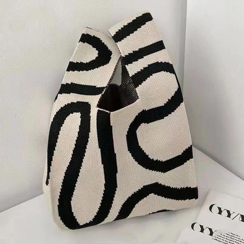Women's Knot Wrist Bag Handmade Knitted Bag Portable Mini Striped Tote Bucket Phone Bags Large Capacity Autumn Winter Handbags