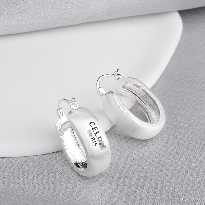 

Геометрические серьги-кольца, Корейская мода, Пусеты из матового металла, Минималистичные эффектные серьги