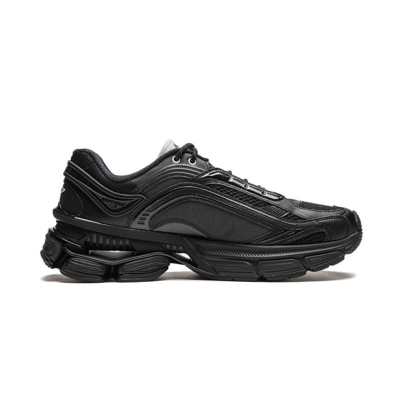 LiNing Aurora Renew Leichtgewichtige Elastizität Stabiler Halt Bequem Langlebig Retro Dicke Sohle Niedrig geschnitten Freizeit-Schuhe Herren Sneaker Schwarz AGCU051-1