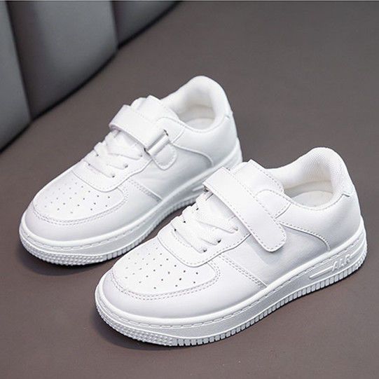 

2025 spring new white shoes women s breathable spring and autumn fashion board shoes student leather surface student shoes flat sports trendy shoes 26 білий