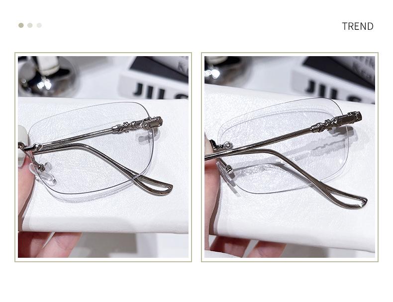 Retro Frameless Photochromic Myopia Glasses - Ultra-light, Artistic Metal Frames, Anti-blue Light, Prescription or Plano Lenses Compatible.