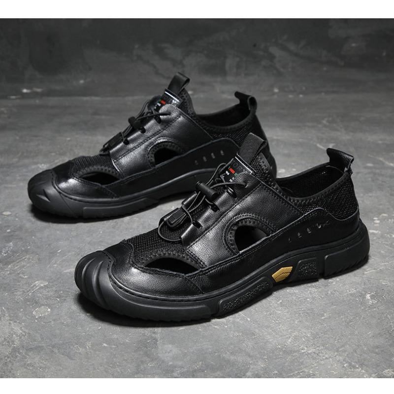 Fashion Summer Fashion Leather Hollow Outdoor Men's Sneakers Designer Slip-on Soft Sole Casual Men Sandals Outdoor Beach Shoes Man