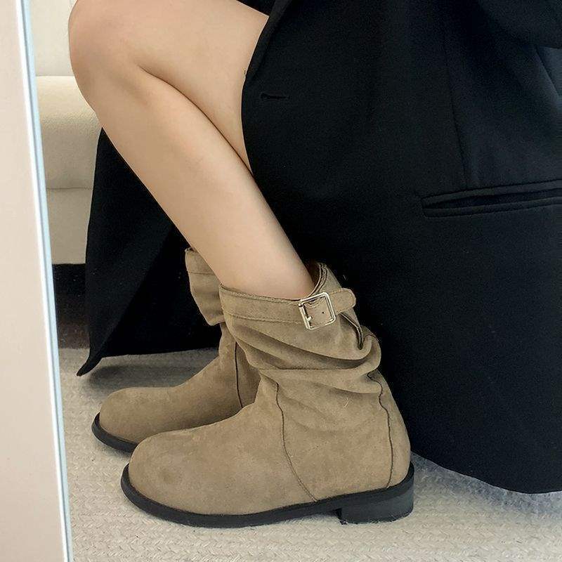 Pile boots retro medium tube suede locomotive Martin boots women's 2025 new fried street western cowboy Maillard short boots
