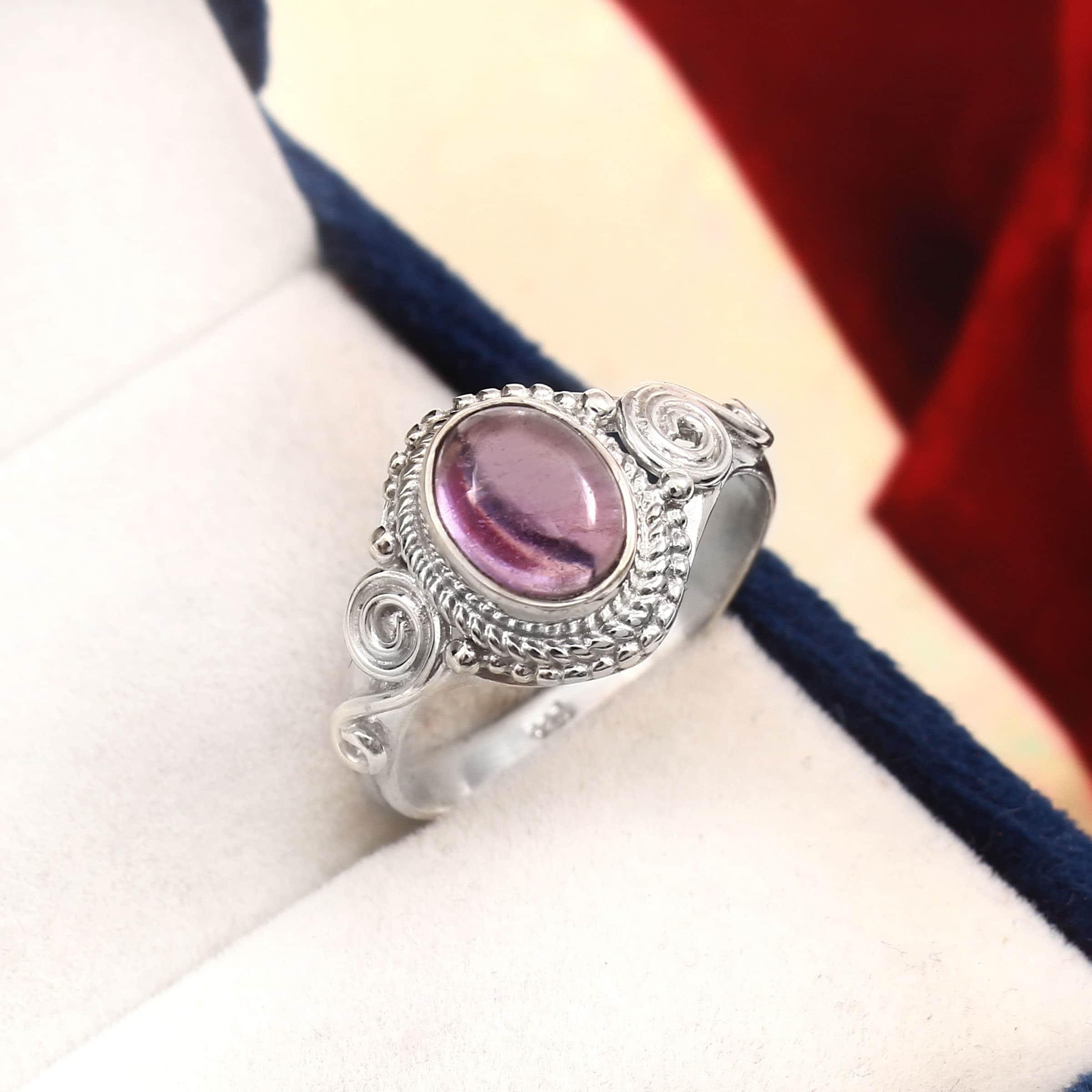 

Кольцо с драгоценным камнем с аметистом, кольцо из стерлингового серебра 925 пробы, кольцо ручной работы, эффектное кольцо, кольцо с фиолетовым камнем, подарок для нее, кольцо для мамы, женские кольца.