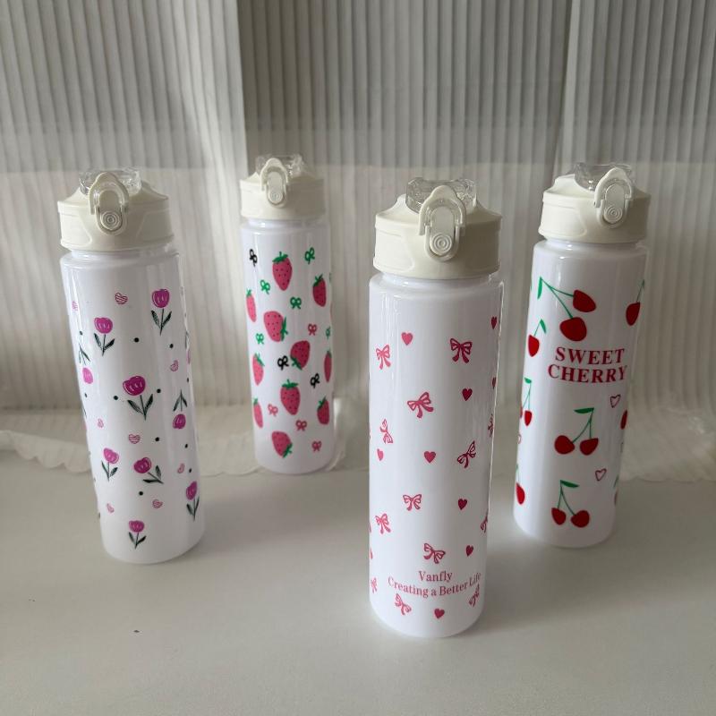 750ML Cute Floral Printed Water Bottle Cartoon Strawberry Bow Pattern Fadeless Portable for Picnic Beach Outdoor Use