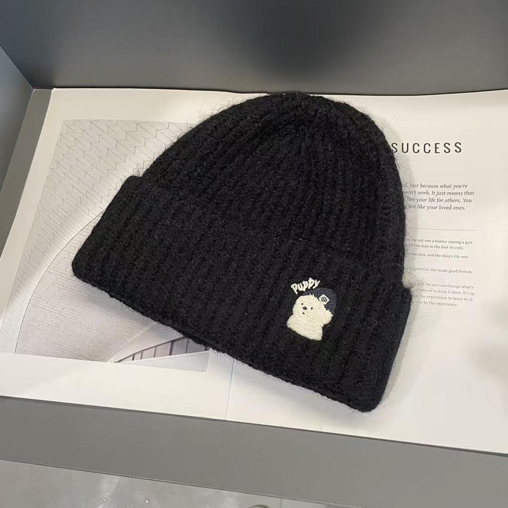 A New Solid Color Cartoon Embroidered Woolen Cap for Women In Autumn and Winter From South Korea A Small Knitted Cap That Accentuates The Face