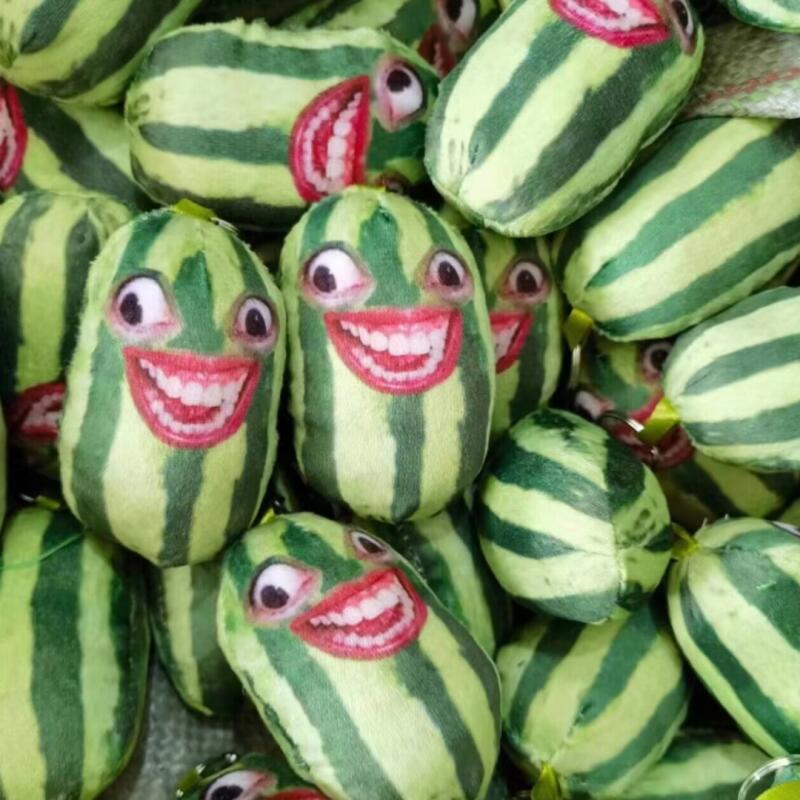 A cucumber watermelon keychain with gums that resembles you, a blind man