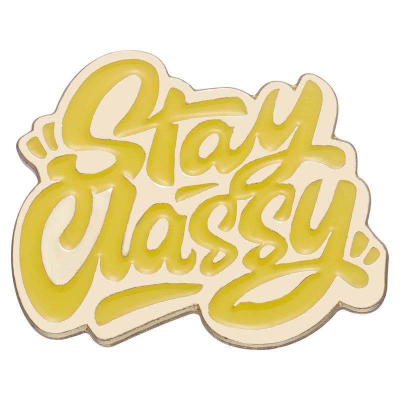 Colorful Chic Personalized Alphabet Pins Heart Shaped Alloy Brooches For Decoration