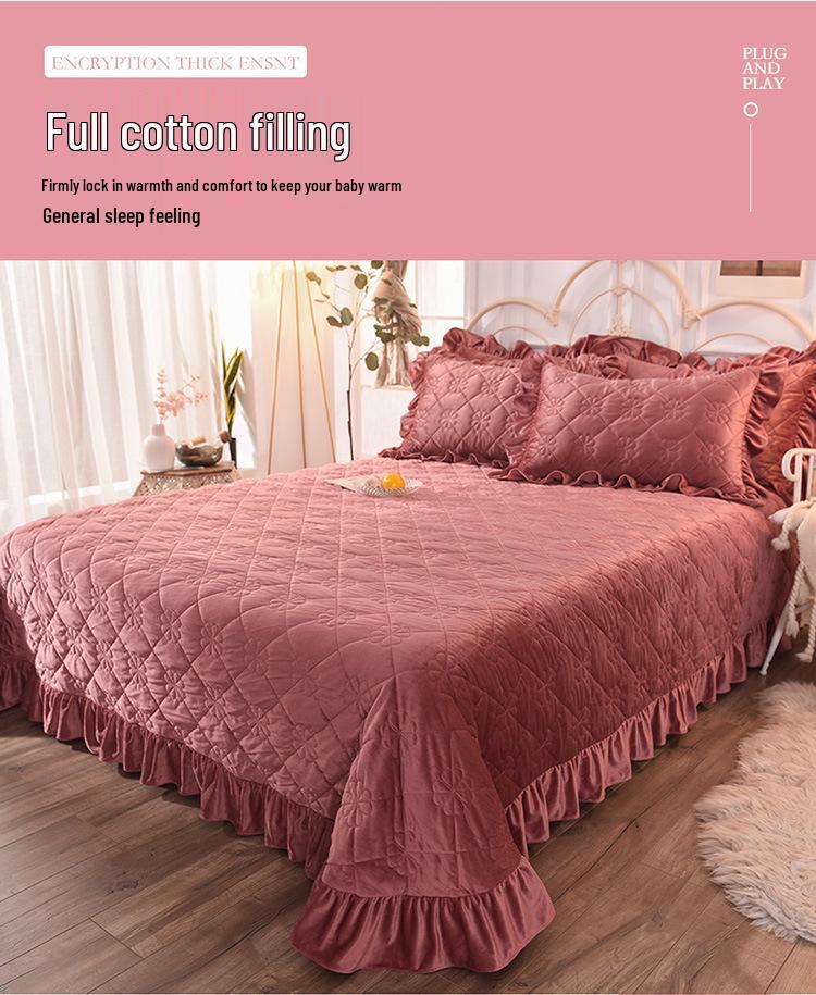 Warm Winter Crystal Velvet Quilted Bedspread with Lace Edge, Cotton-Padded, Double-Sided, Non-Slip Tatami
