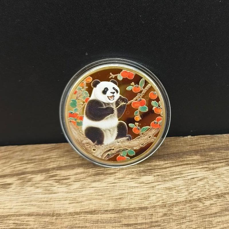 Panda coins, colored commemorative medals, gold-plated and silver plated, metal handicrafts, national treasure panda coins, collectibles, souvenirs 40*1.5mm
