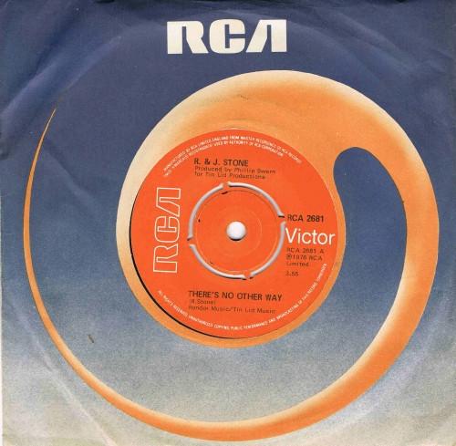 

7inch Record R & J STONE - There s No Other Way RCA2681 RCA Victor 1976 UK Pop Used