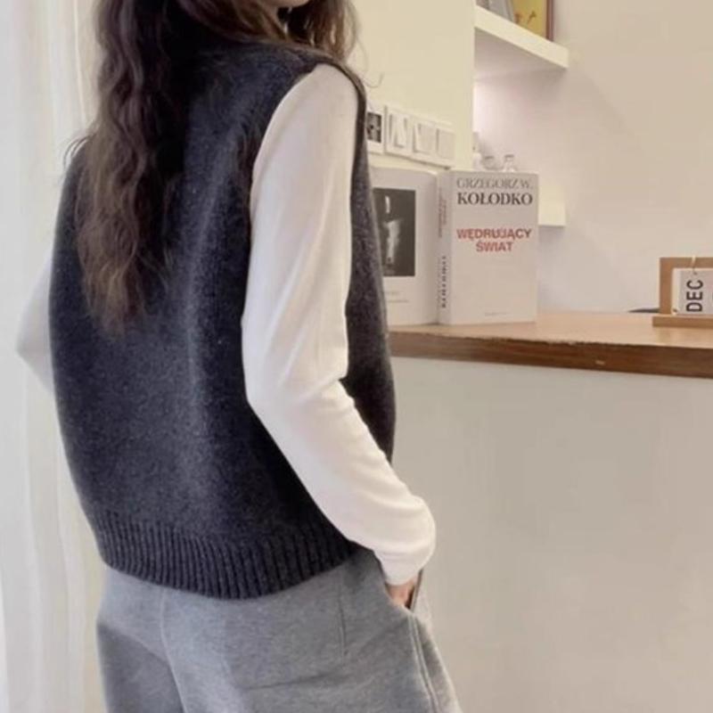 Round Neck Single Breasted Sleeveless Knit Vest Women Spring Autumn Korean Style Chic Grey Waistcoat Outerwear