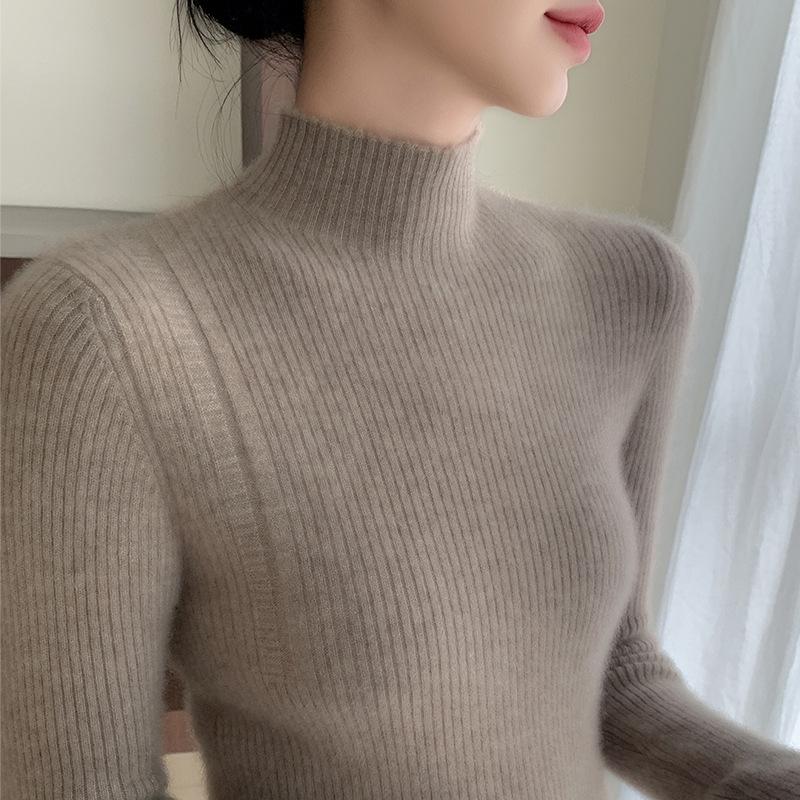 Women's Seamless Cashmere Slimming Sweater - Soft, Skin-Friendly Half-High Neck for Autumn/Winter