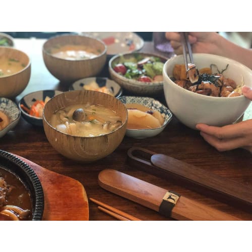 Yilan Trade Natural Wooden Chopsticks, Japanese Style, with Chopstick Case, Antibacterial Wooden Chopsticks, Portable Cutlery for Bento Boxes, Dining