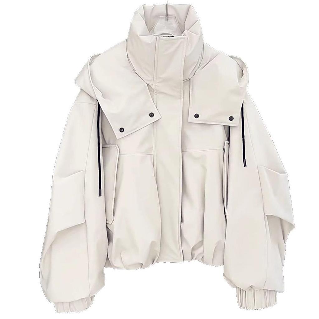 Army Green Women's Hooded Windbreaker: Medium Thickness, Stylish, Versatile, Popular Cargo Jacket for Early Spring.