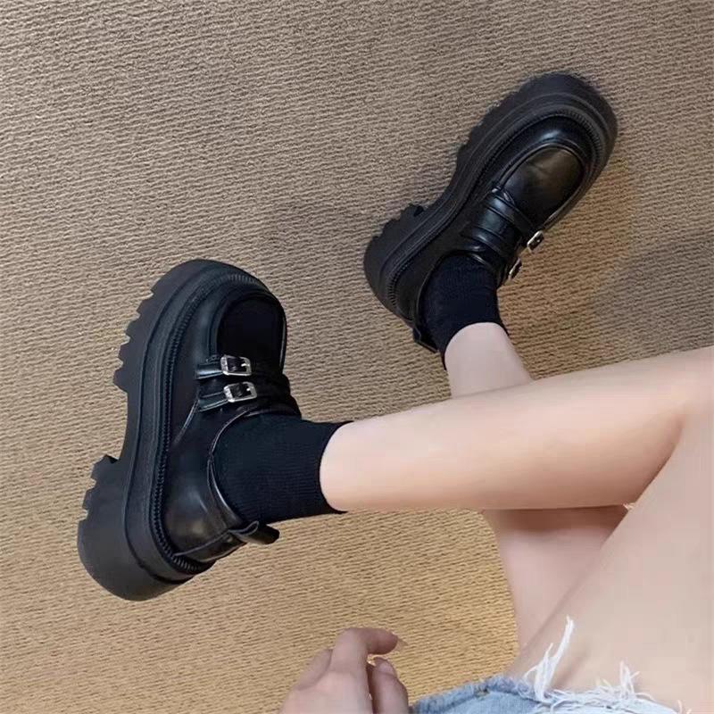 Small leather shoes for women's British style autumn new models, with skirts, platform muffins, uniform single shoes