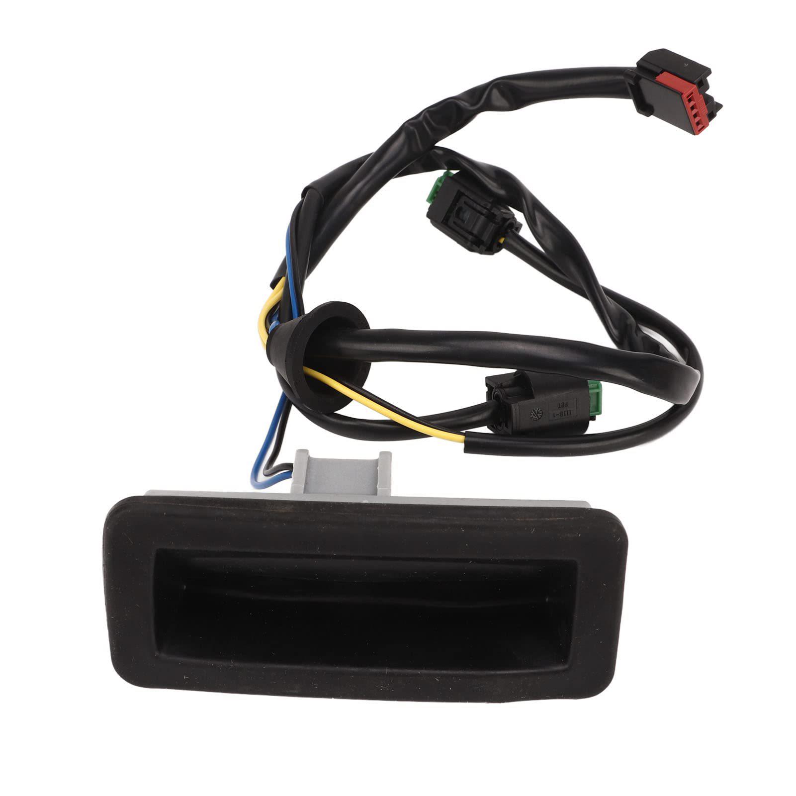 

LR020997, LR042648, and LR002219: Compatible Land Rover Freelander Tailgate Lock Switch. XCLPF