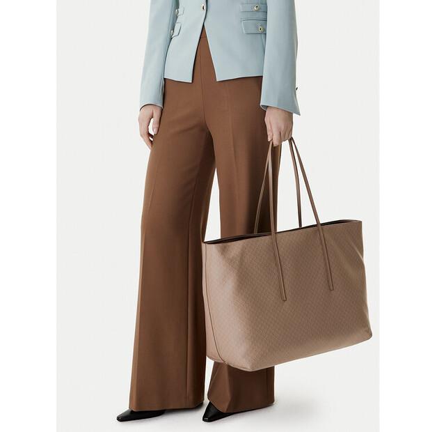 Сумка Calvin Klein Emblem Aop Large Tote Pouch One Size