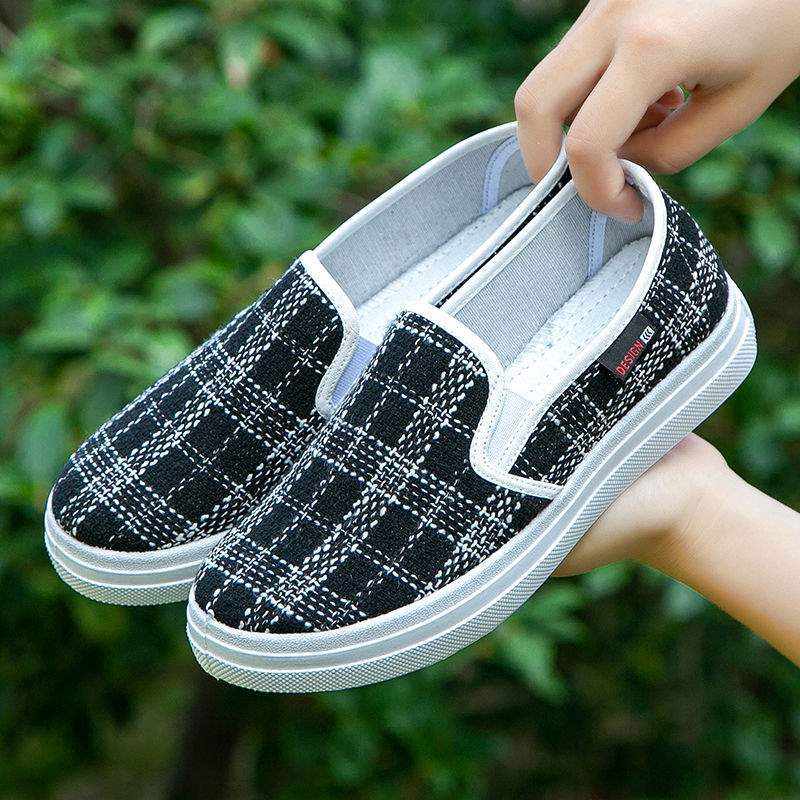 Fashion canvas shoes breathable deodorant low-top flat shoes cover feet non-slip cloth shoes