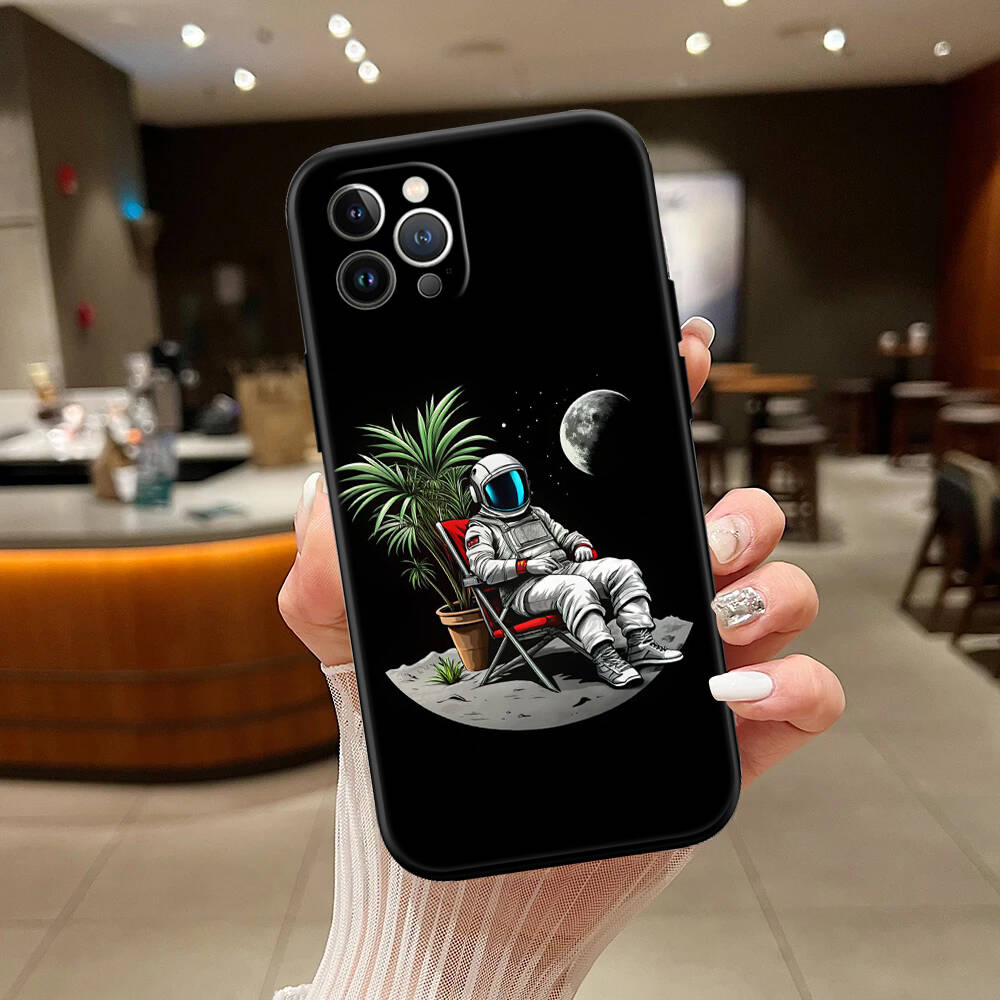 Astronaut Space Moon Phone Case for Xiaomi Poco C40 C51 C50 C55 C65 C71 C75 C85 F8 F7 F6 F5 F3 F2 X7 X6 X4 X3 M7 M6 M5 M4 M3 M2 Pro