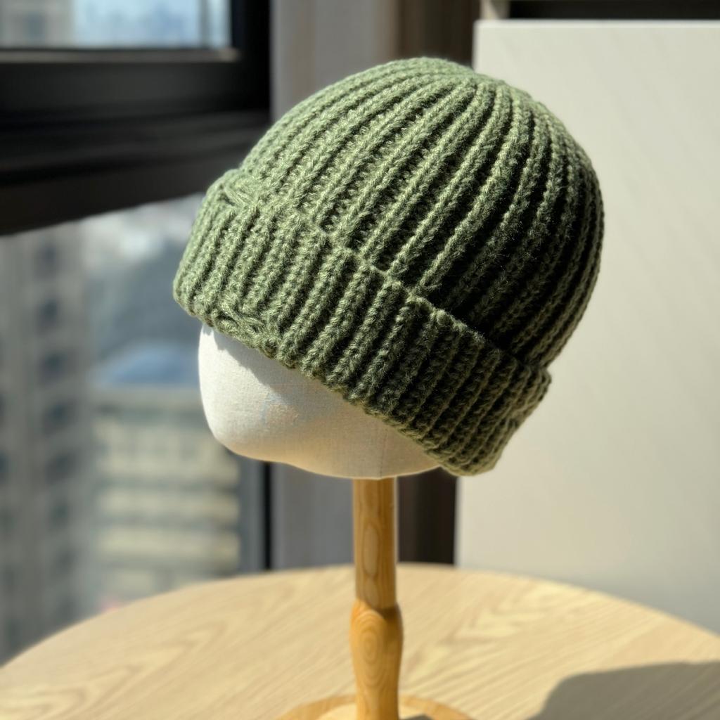 New Solid Color Big Head Hat with Holes Lazy Large Plate Pit Striped Woolen Hat Face Showing Knitted Hat Casual Hat Trendy