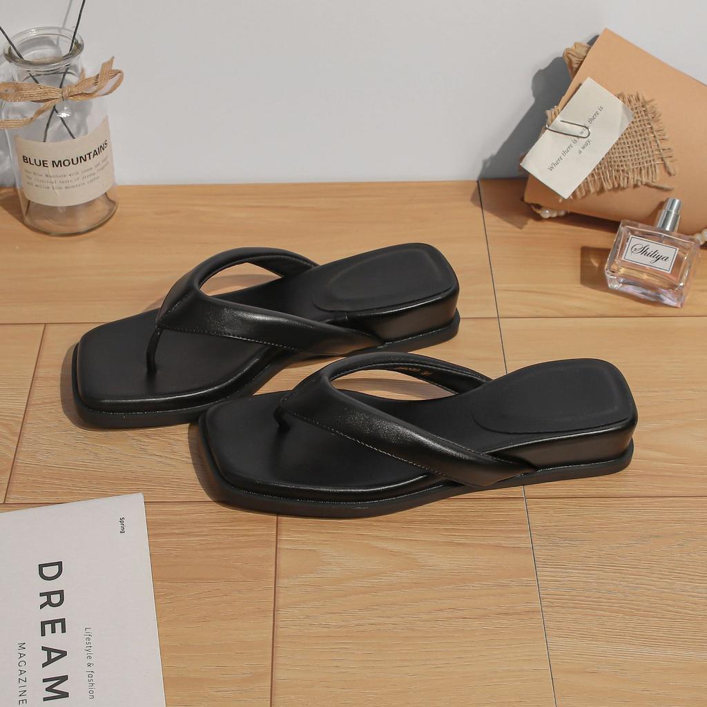Yuanlitong Sommer neue Dicksohlen-Slipper Damenbekleidung High-End-Sinn Zehen-Flip-Flops Französischer Casual-Stil vielseitig