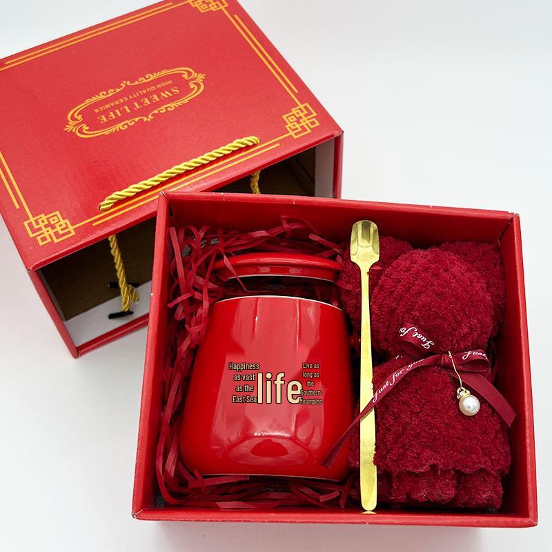 Geburtstagsgeschenk-Set für Senioren: Handtuch-Langlebigkeitsbecher & Geschenkbox für 60-90 Jahre Feier
