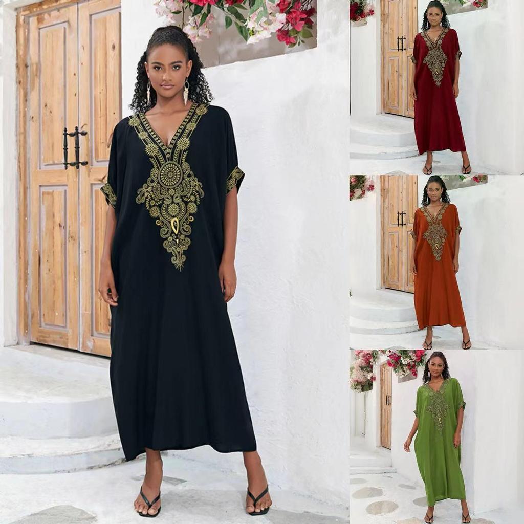 Schwarzer bestickter Strandüberwurfrock aus Baumwolle für Damen, perfekt für den Urlaub am Meer und als Überwurf für den Bikini-Badeanzug.