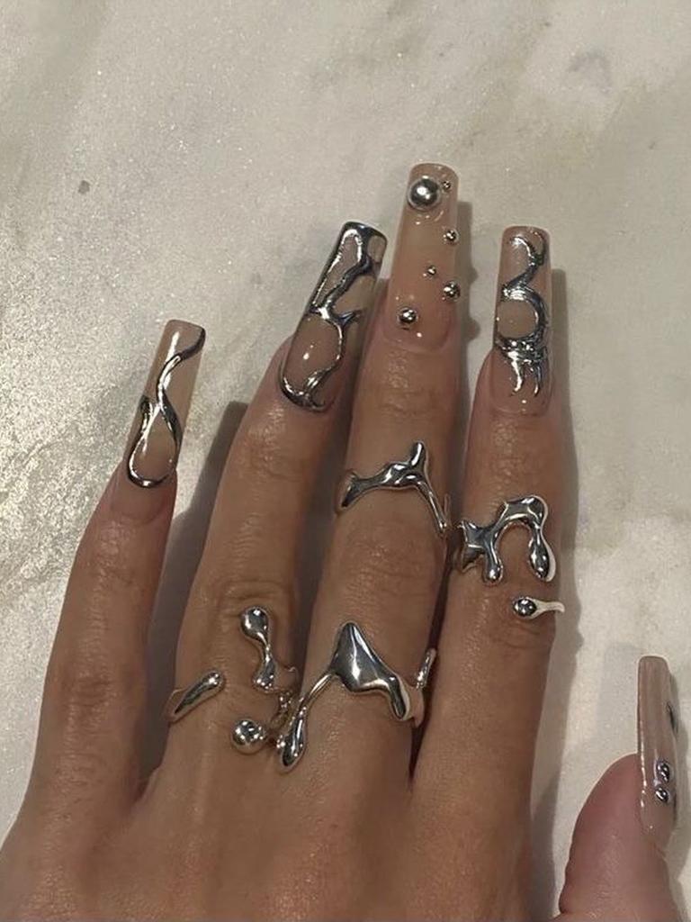 4PCS Hip Hop Fashion Geometric Water Drop Shape Women's Ring Set Music Festival Ball Zircon