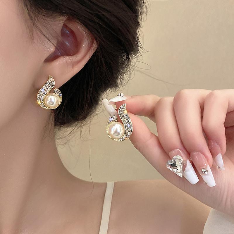 925 Silver Needle Temperament High-end Full Diamond Pearl Earrings Women's ins Wind Geometric Earrings Korean Light Luxury Earrings