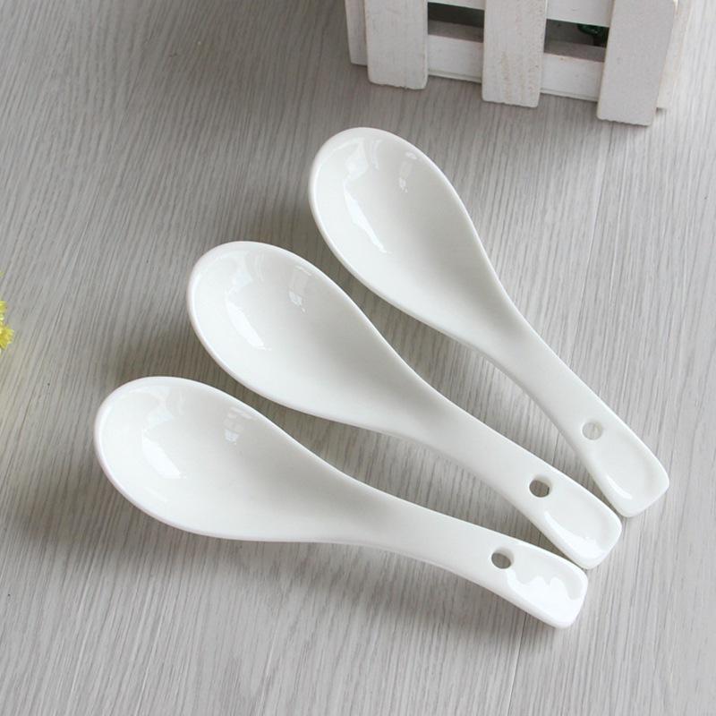 

1pcs Soup Spoon Japanese Rice Spoon White Ceramic Spoon Ramen Wonton Dumplings Spoon Kitchen Cooking Utensil Tool белый