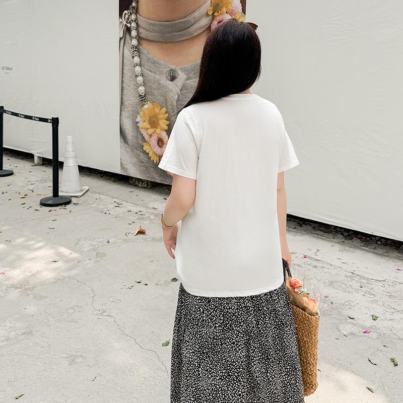 Spring and summer new solid color versatile short-sleeved t-shirt large size women's clothing ins niche chain printed top 212119