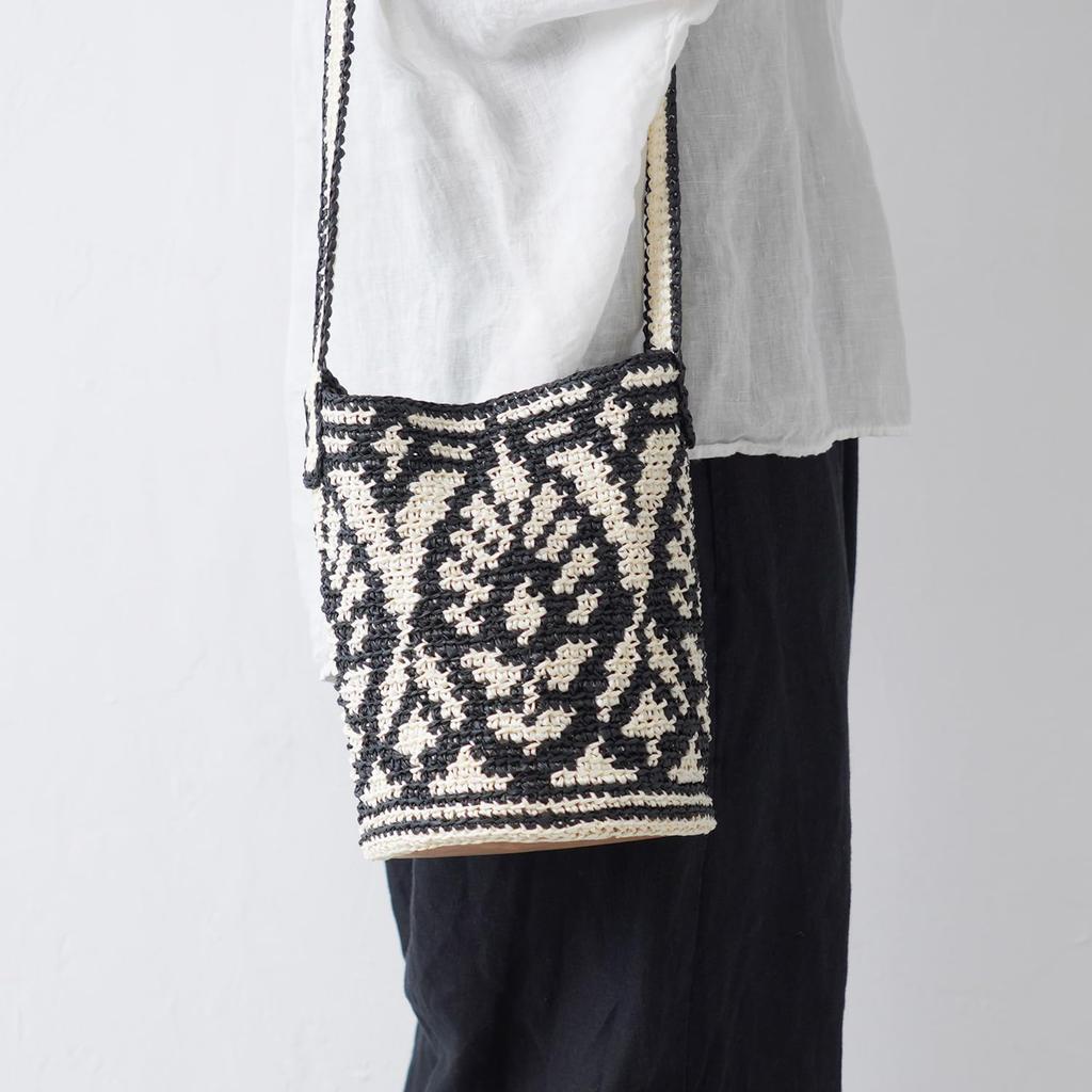 Raw wool knitting kit Monotone knitted shoulder bag #20-10