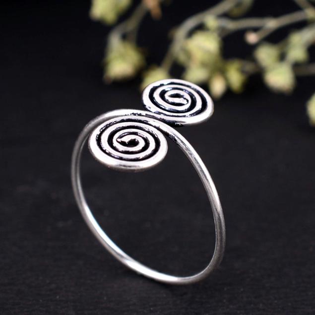 Adjustable Silver Arthritis Ring – Handmade Therapy Splint for Thumb and Finger Joints, Comfortable Relief Jewelry