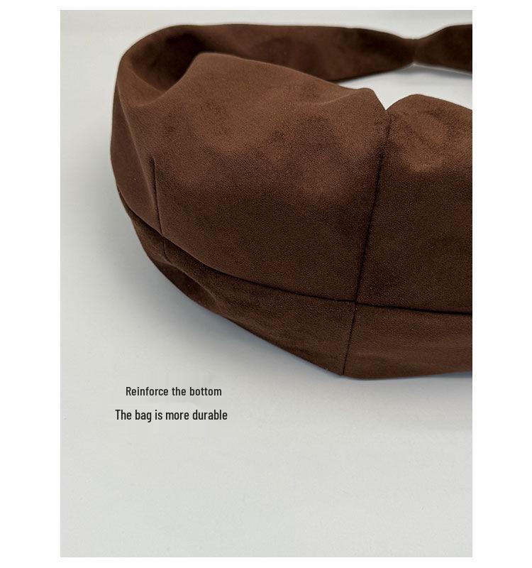 Korean-Style Suede Shoulder Bag: Solid Color, Large Capacity Underarm Dumpling Design