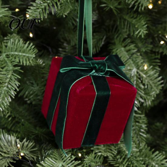 Seasonal Party Photo Props Velvet Gift Box Christmas Tree Ornament, Square Shaped Hanging Miniature Bow Ornaments Decoration with for Winter