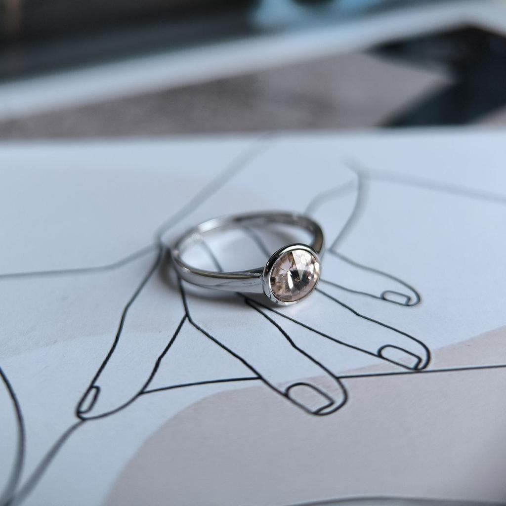 Silver Ring with Cubic Zirconia, Product Weight 1.45 G (60002207)