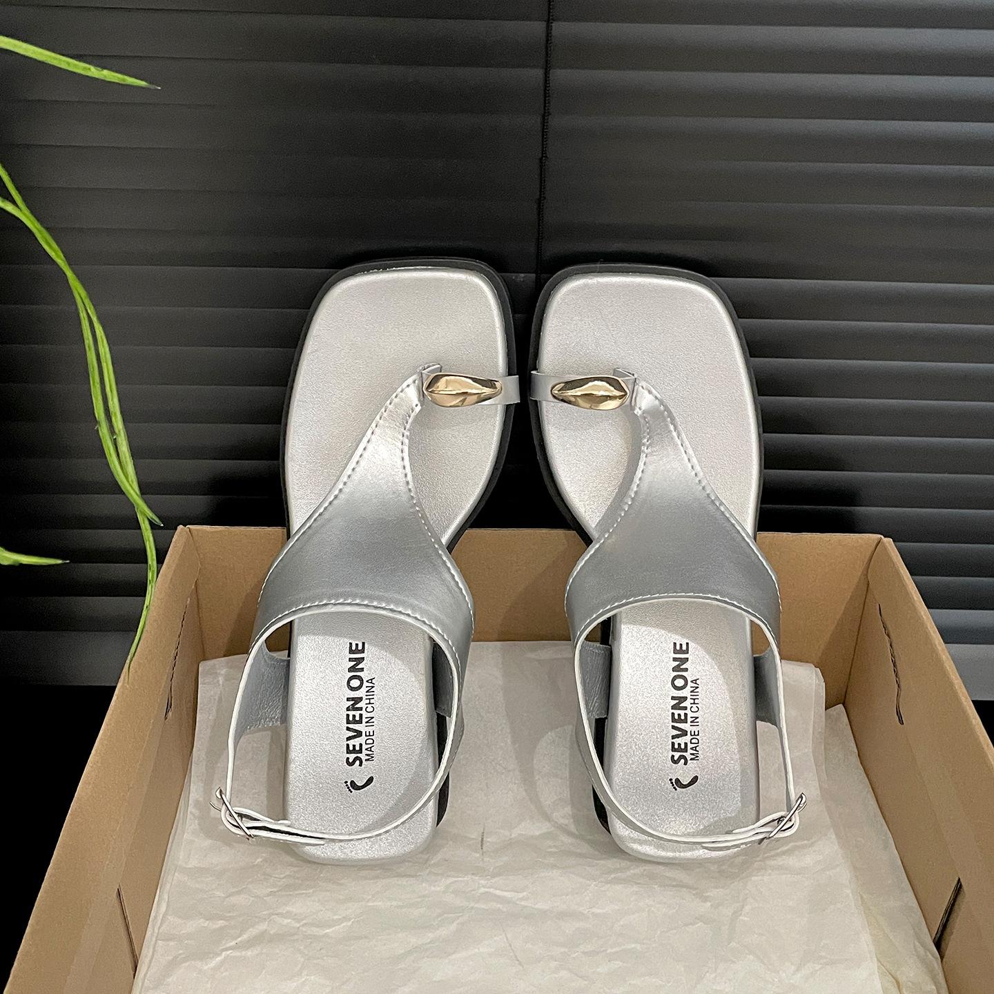 

Popular Internet celebrity retro silver herringbone wedge sandals women 2025 new summer wear with skirt non-slip sandals 40 серебряный