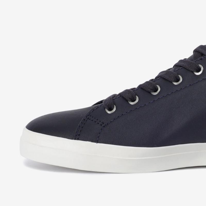 Fred Perry Unisex Baseline Leather Shoes Sfpm2437311 267