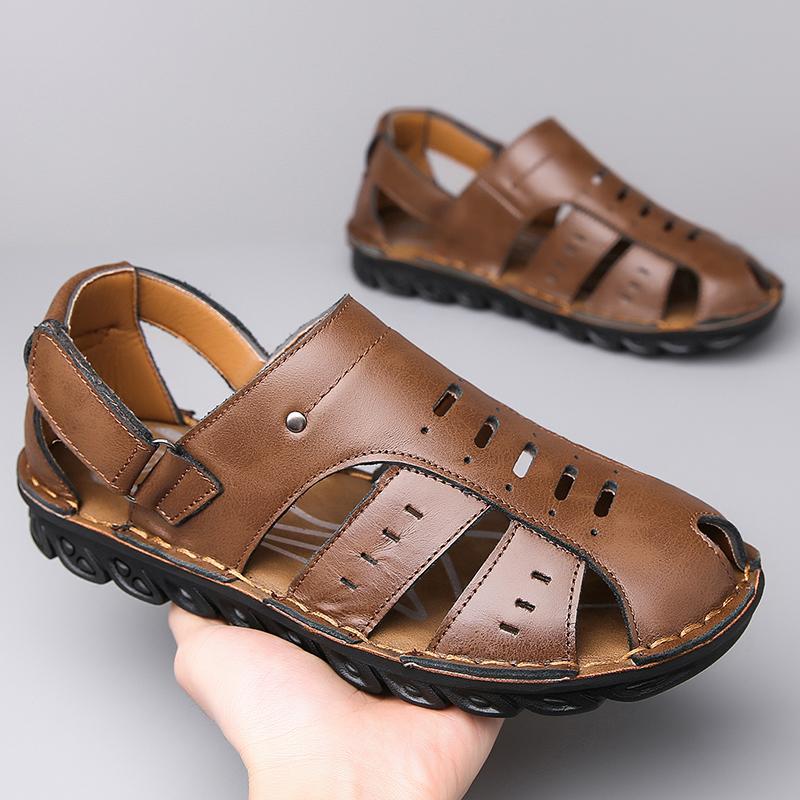 Men Brown Flats Slippers Summer Outdoor Wide Head Hiking Sandals Retro Black Leather Closed Toe Beach Shoes Plus Size