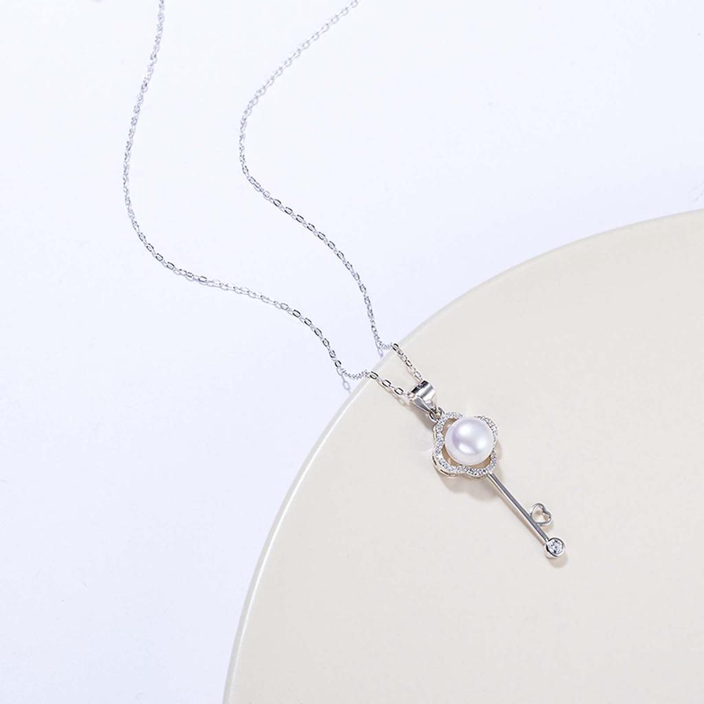 [MiNG HUANG] Freshwater Pearl Key Necklace, White, 7-8mm, High-Quality Pearl, Women's, Wedding, Party, Silver