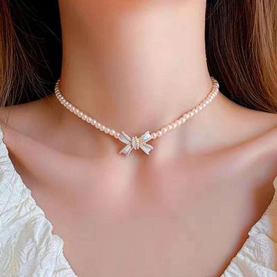 Halsband & Hängen – Halsband