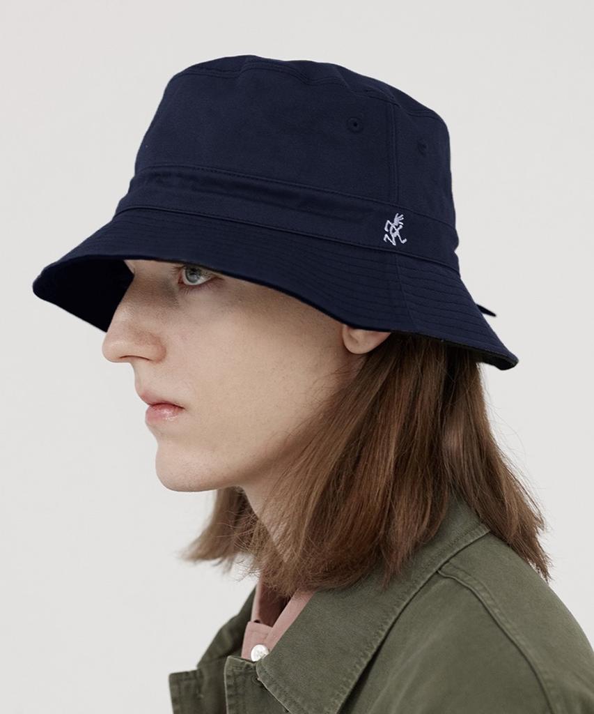 Geulamichi Reversible Bucket Hat Black X Navy