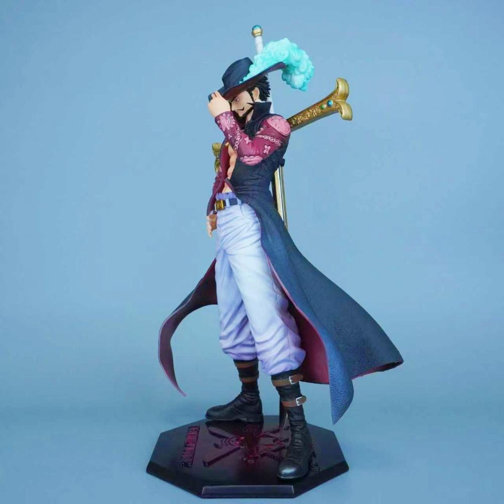30cm/11.81in Anime One Piece Figure Dracule Mihawk Action Figures Pvc Statue Desktop Ornamen Collection Model Toys Gifts Poseable Articulated Scale