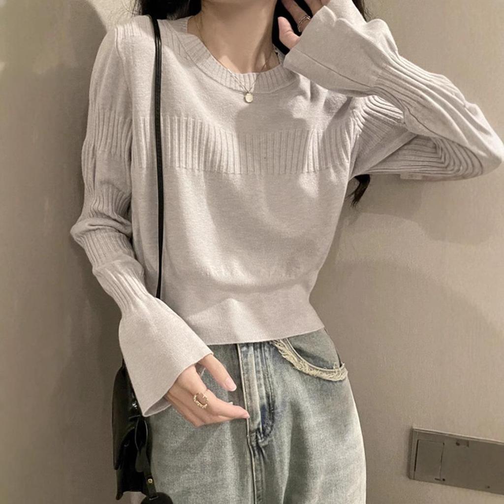 Women's White Cross-Border Bell Sleeve Sweater - Autumn/Winter Slim-Fit Waist-Cinching Knitted Pullover