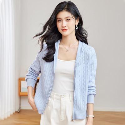 Damen Strickjacke mit Kapuze und Reißverschluss aus 100% Wolle