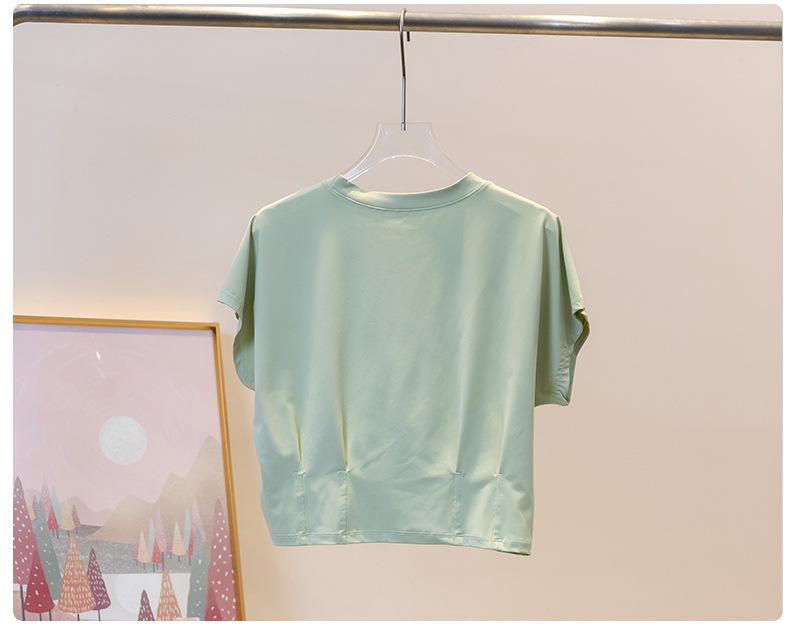 Women's Quick-Dry Yoga & Pilates Summer Top Fitness Sports Set with Round Neck